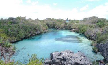 sumba lake tour